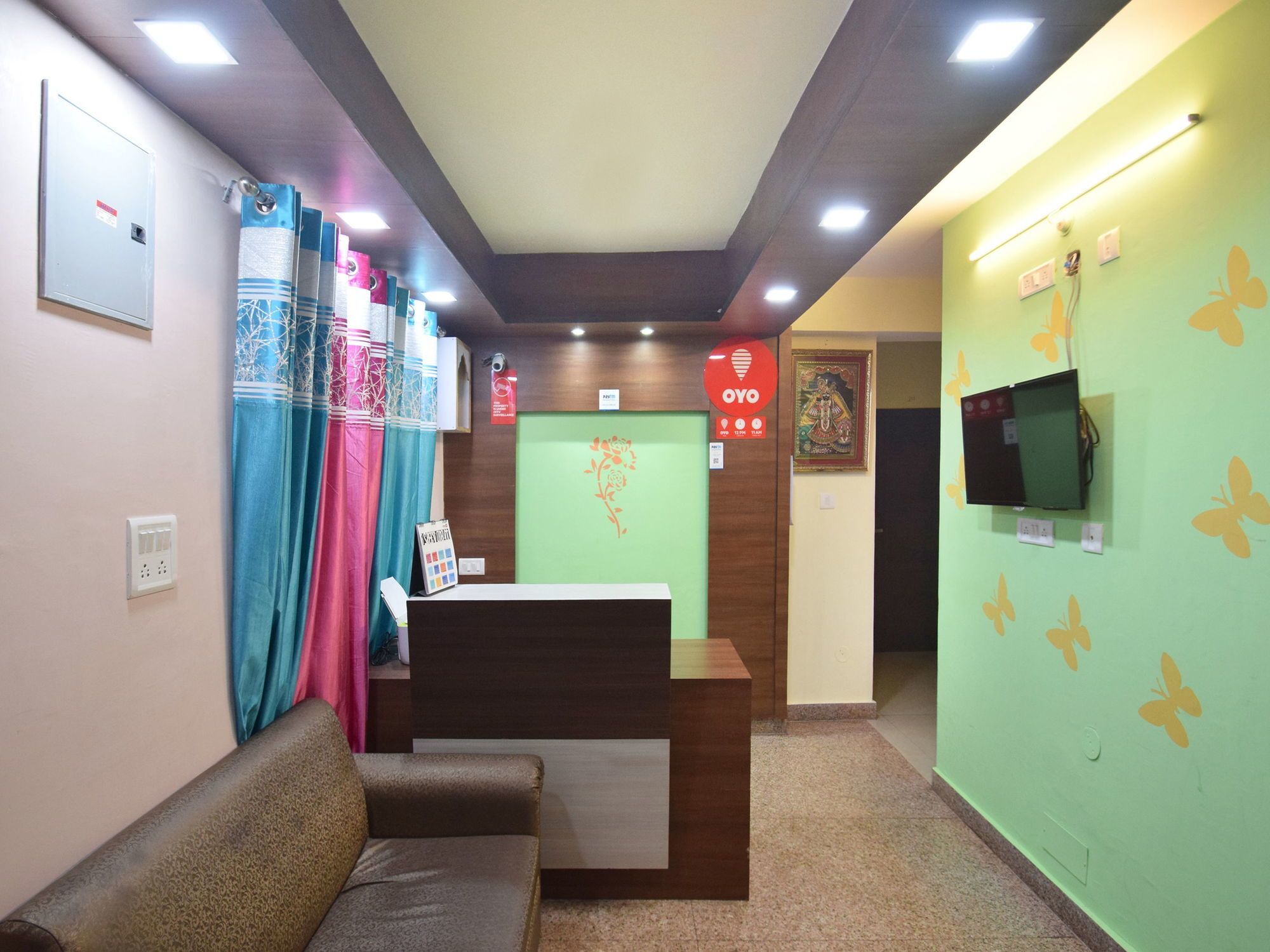Oyo 8439 Hotel Howard Шимла Экстерьер фото